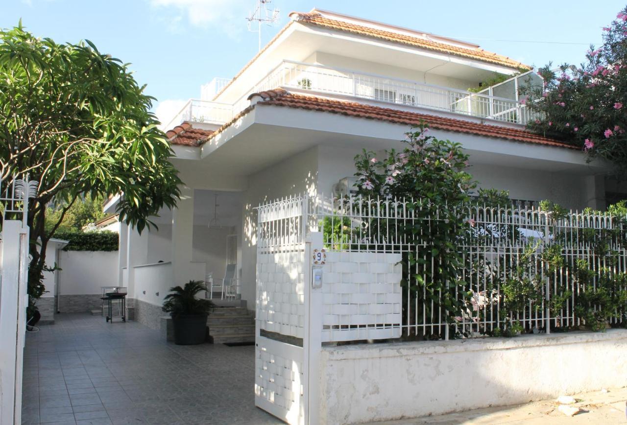 Casa Vacanza Peppino! Palermo Exterior foto